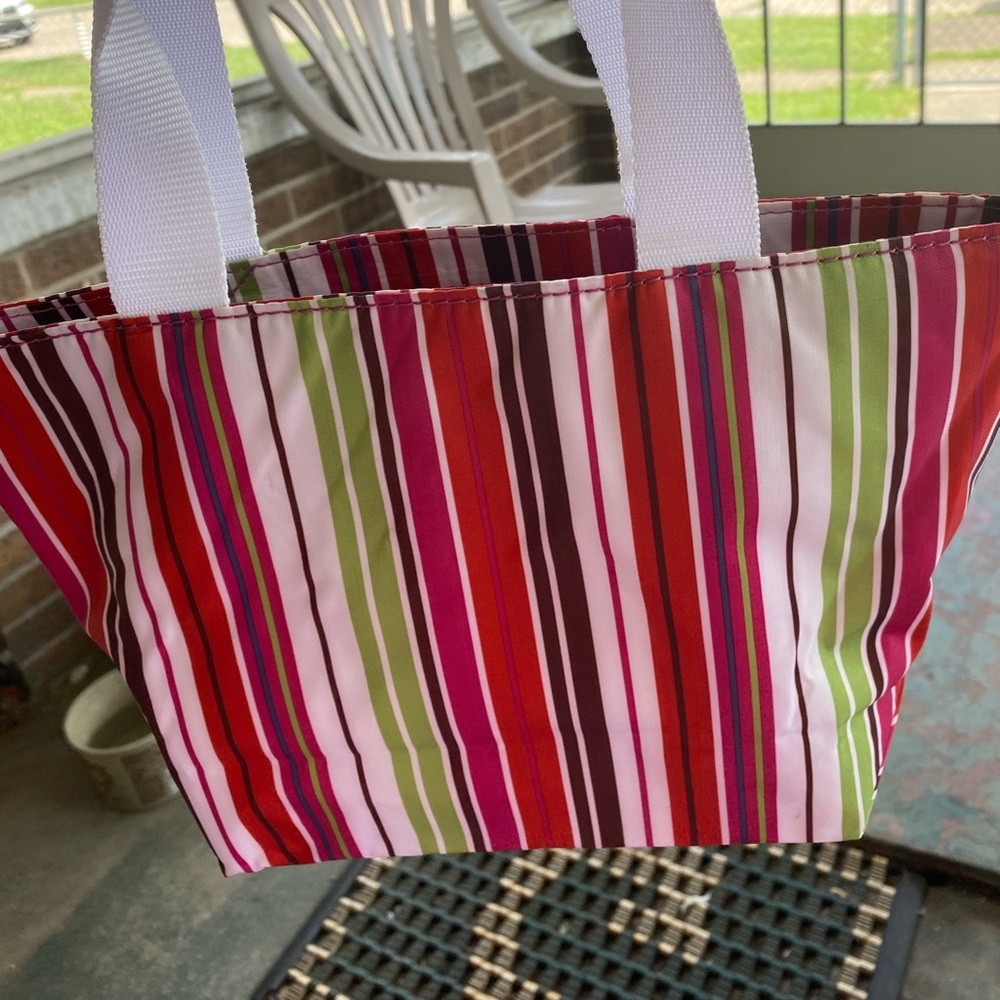 LIZ CLAIBORNE STRIPED TOTE BAG - Picture 3 of 14